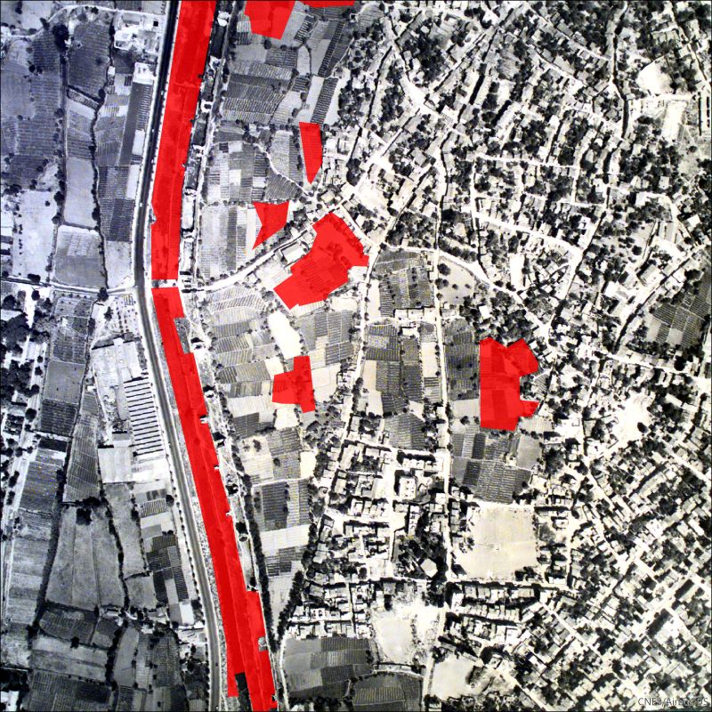 Yedikule1966CurrentGardensRed